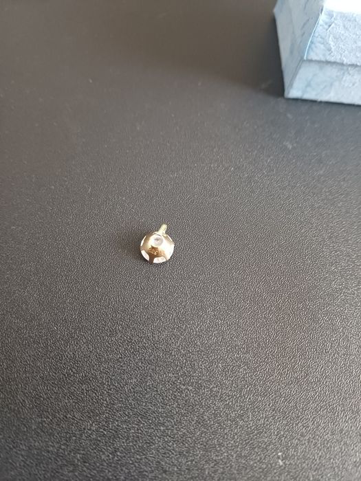 Medalion de aur galben de 14 k nou