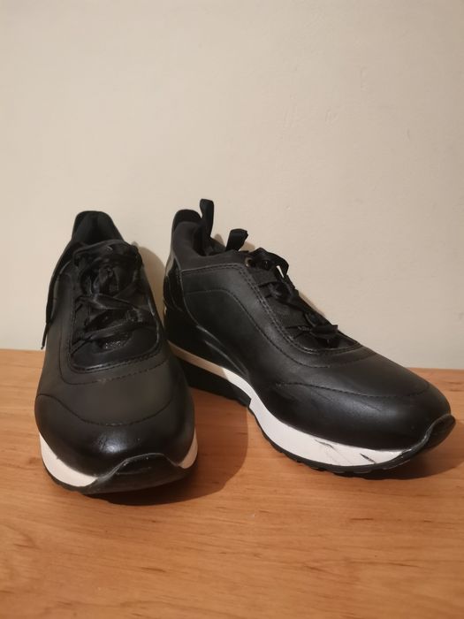 Дамски маратонки