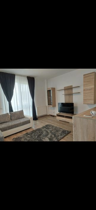 Închiriez apartament 2 camere Rosu