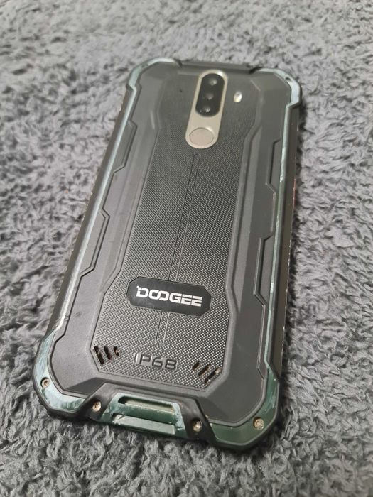 Telefon Dogee de 64 gb