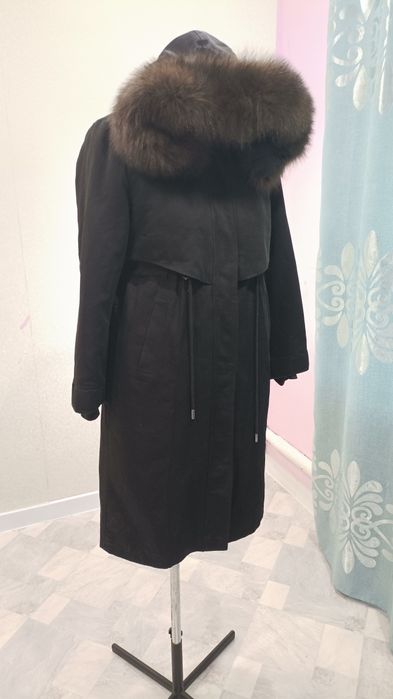 Парка,почти новая