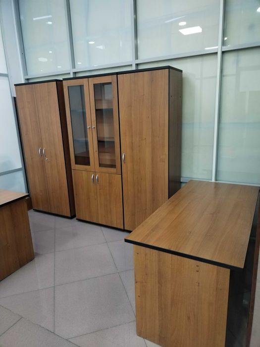 Офисный гарнитур