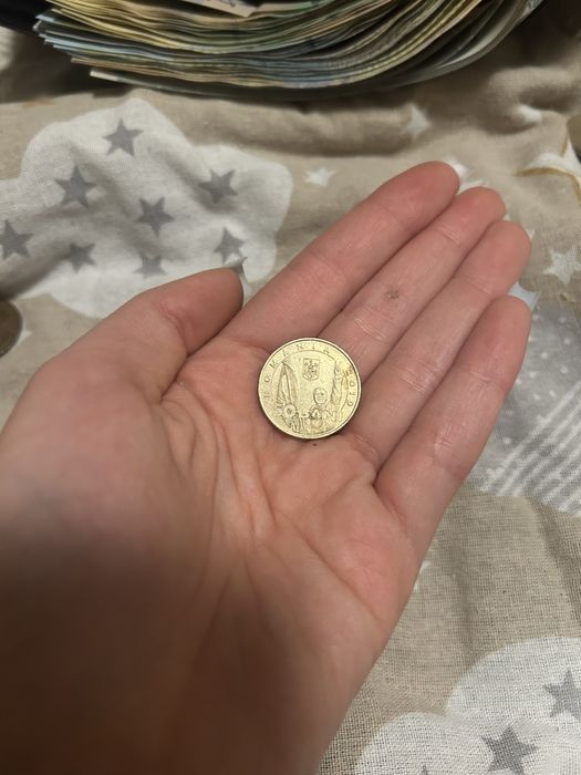 Moneda cu Papa Francisc