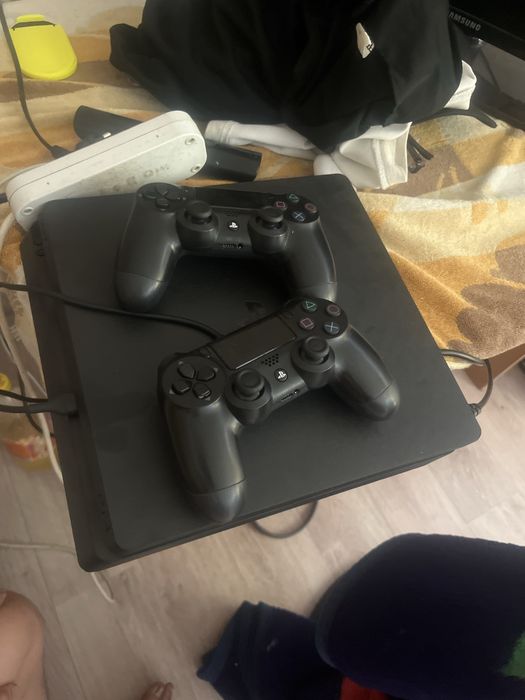 Продам пс 4 слим