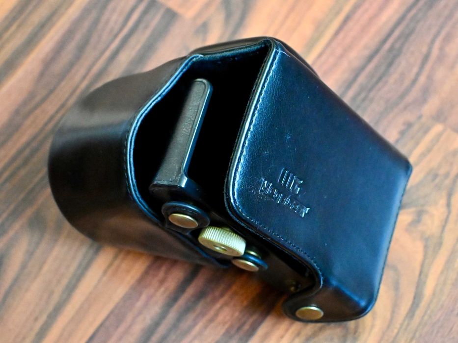 Camera foto mirrorless Samsung NX3000 alb cu obiectiv NX 20-50 II ED