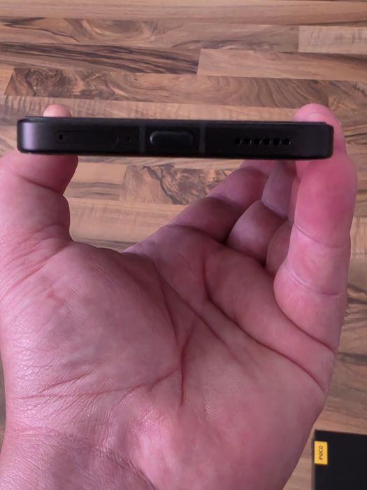 Poco F7 (xiaomi)