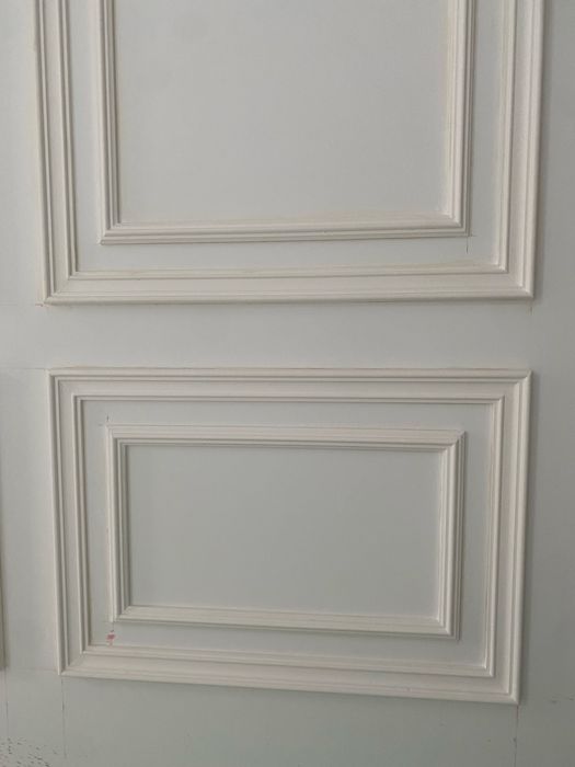 Tiyaga joyida quyib yopishtiramiz