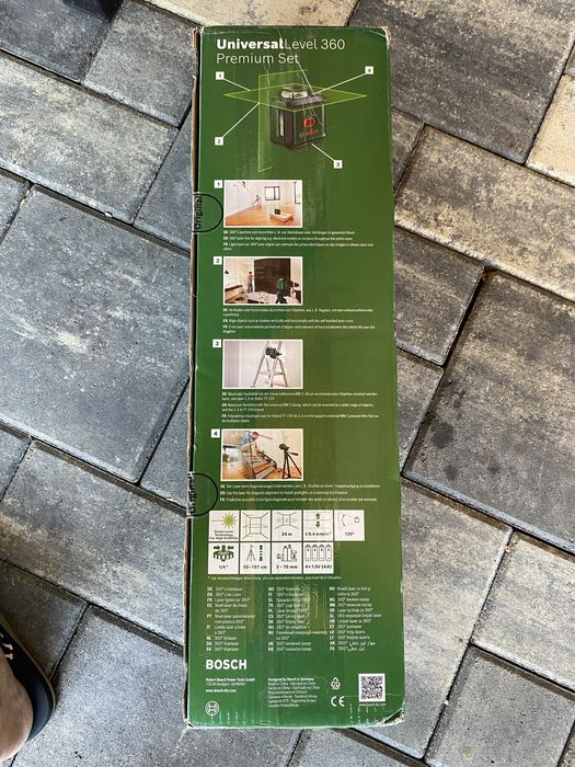 Vand Nivela laser Bosch UniversalLevel 360 verde cu linii transversale