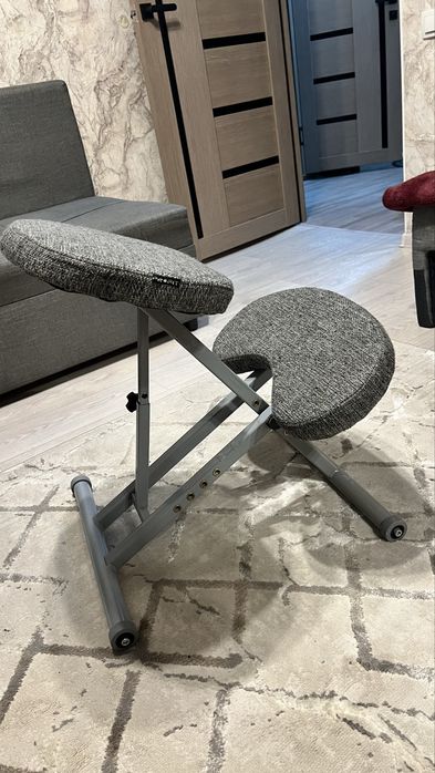 Ортопедический коленный стул