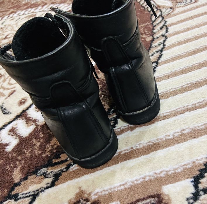 Продам обувь кожанный ортопед