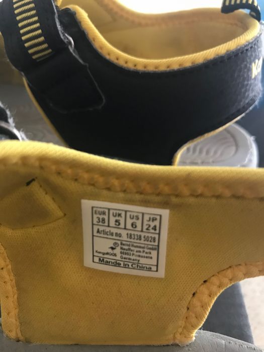 Kangaroos сандали за момче 38 номер.