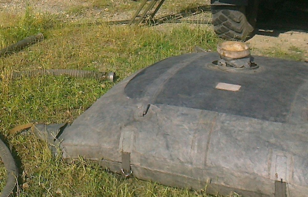 Гумен военен резервоар 1500 литра ( круша , балон , мех )