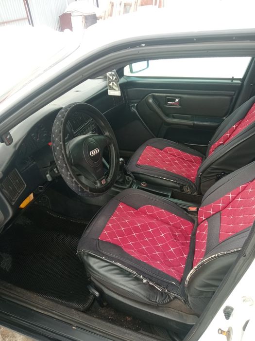Продам Ауди 80 б4