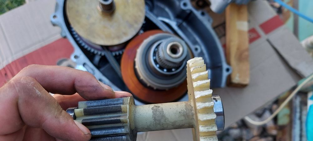 На Части- Мотор  Suzuki Burgman AN650