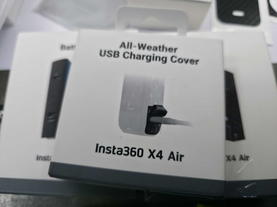 Камера Insta360 X4 Air