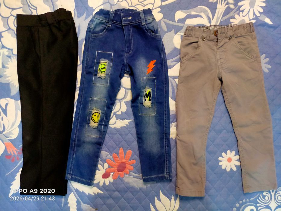 Продам детские вещи