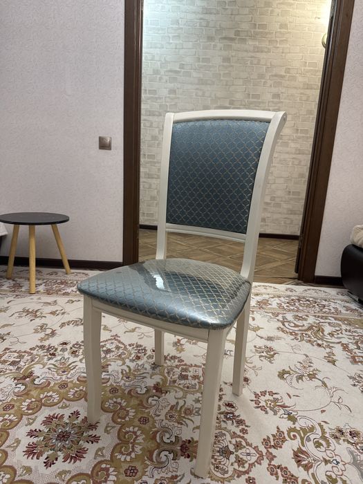 Продаются стулья