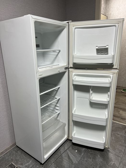 Холодильник LG б/у