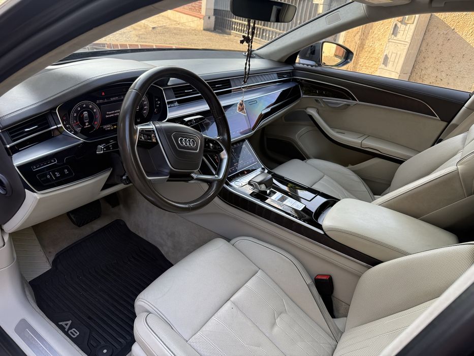 Audi A8 L 55 TFSI Quattro Business Class 2019 – 4 Locuri – Interior Crem
