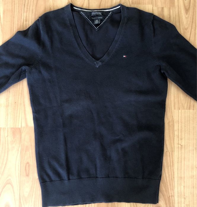 Pulover Tommy Hilfiger (transport gratis prin curier)