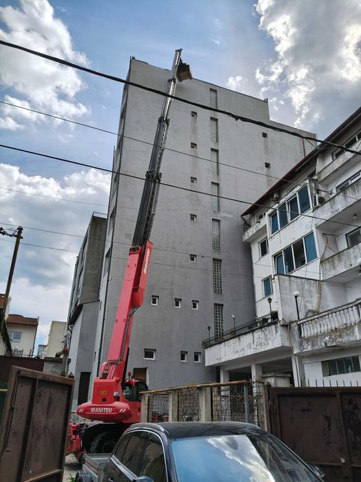 Manitou Macara Stivuitor Manitou rotativ 30 metri 5Tone Automacara Constanța