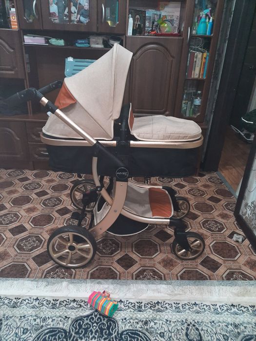 Детская коляска .