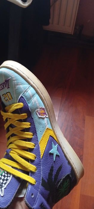 Adidași semi gheată (baschet)Converse Los Angeles Lakers