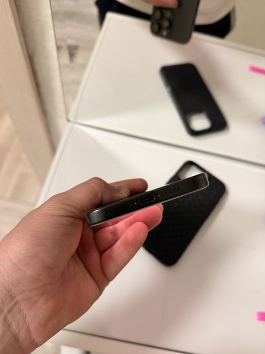 Продам IPHONE 16 pro max 256