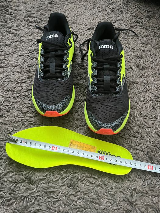 Мъжки Орг, Маратонки