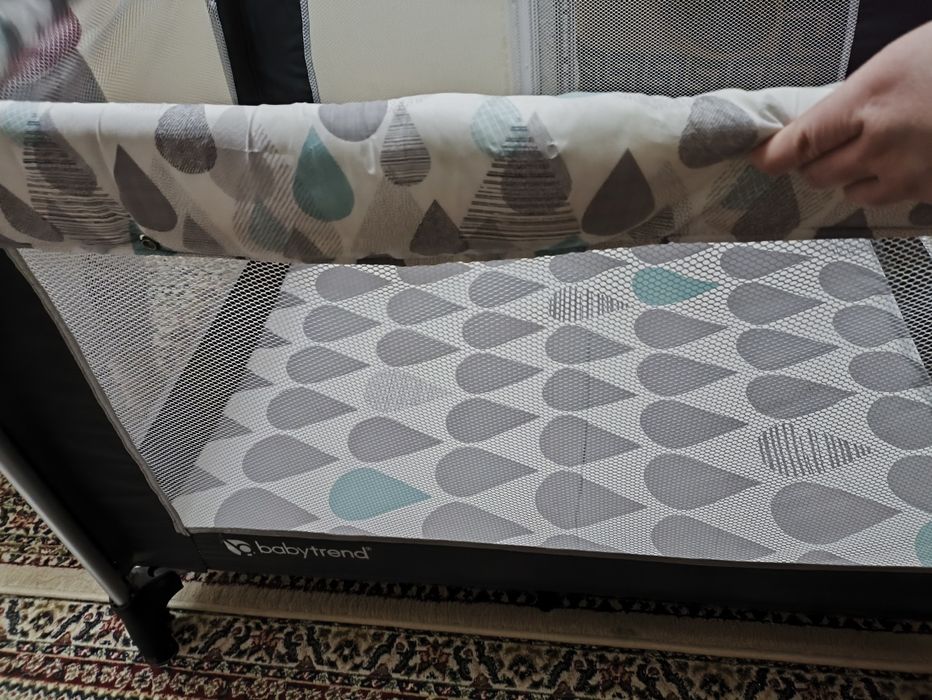 Manej krovat "Baby Trend"