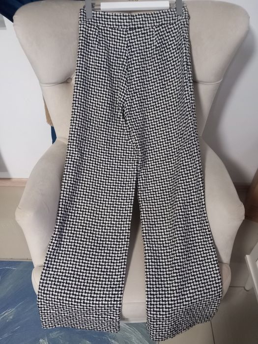 Pantaloni drepți din tweed măsură S