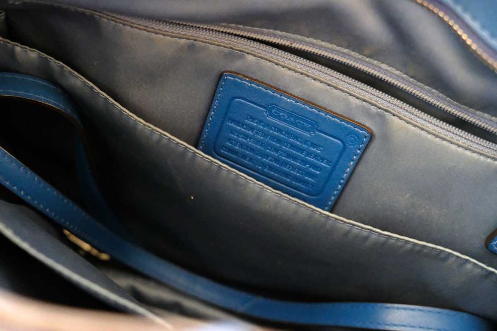 Сумка Coach Brilliant Blue Leather Large Tote Bag