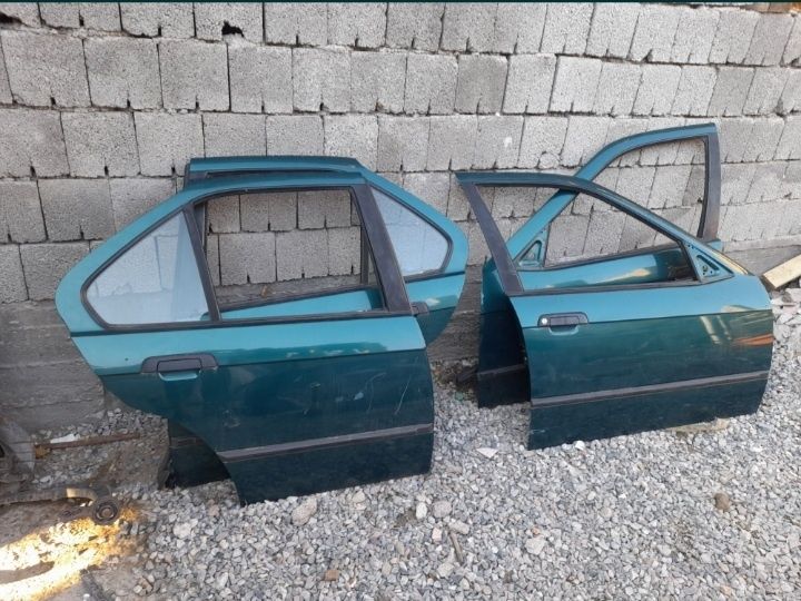 Дверь на BMW e36  седан универсал компакт BMW E36 Двери