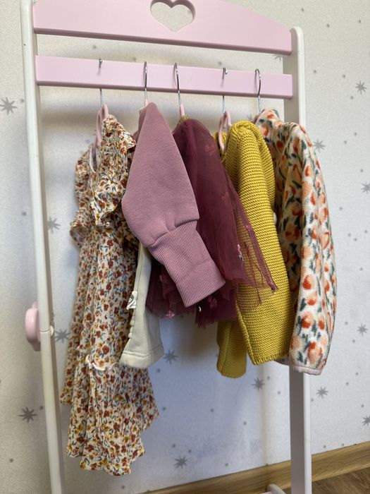 Продам одежду и обувь для девочки в идеальном состоянии.