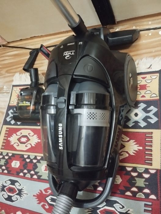 Пылесос   Самсунг.