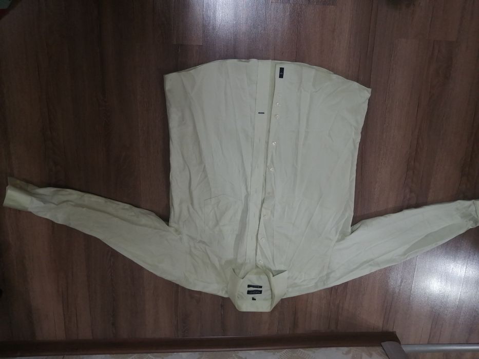 Мужская фирменная рубашка