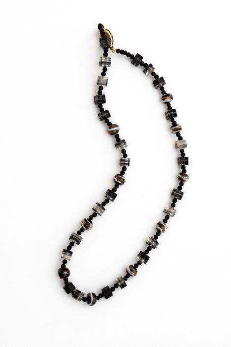 Бусы Пируэт ручной работы