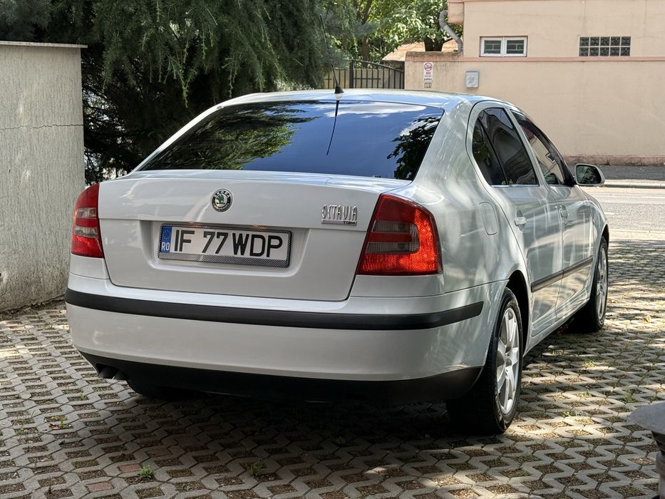 SKODA Octavia 2009 — imagine 4