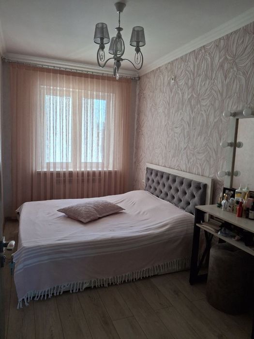 Продается своя 5 комнатная квартира