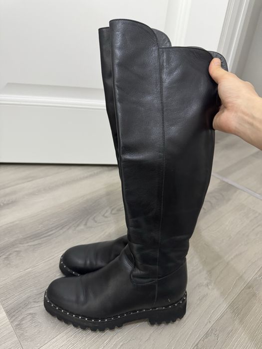 Продам кожаные сапоги