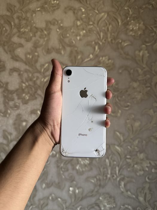 Srochno Iphone Xr sotiladi