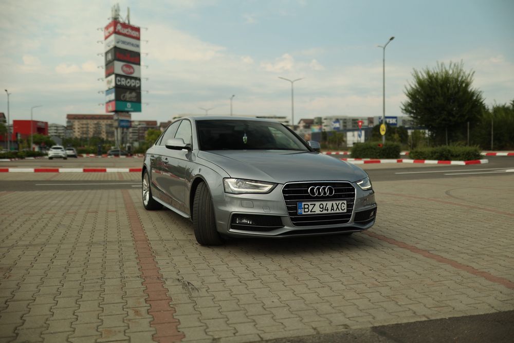 Audi A4, 2.0 TDI, Multitronic, S-line