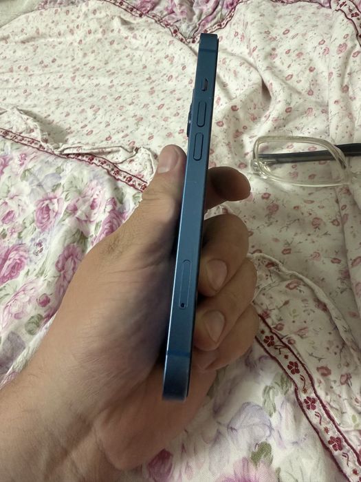 iPhone 13 продам срочно