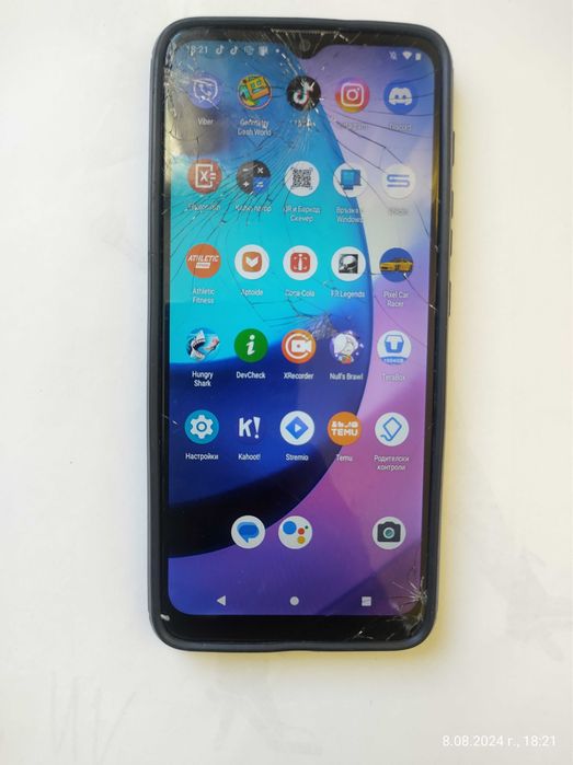 Продавам Motorola E20