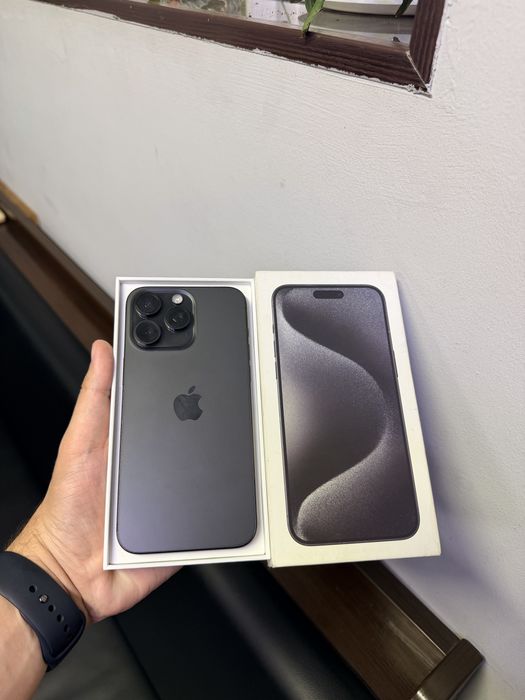 iPhone 15 Pro Max 256Gb - В отличном состоянии