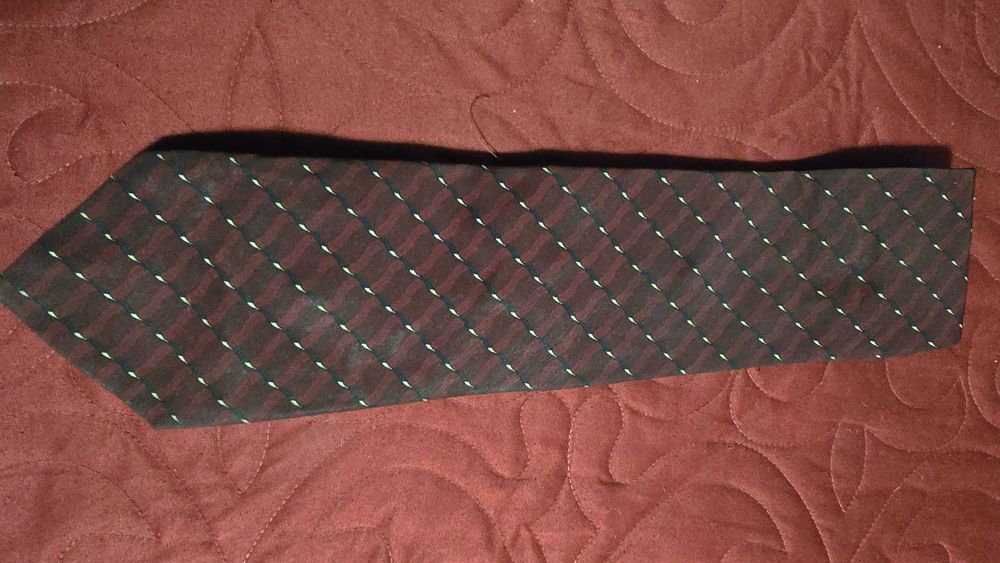 Chuangyi - Cravata barbati, rosu burgund, realizata manual