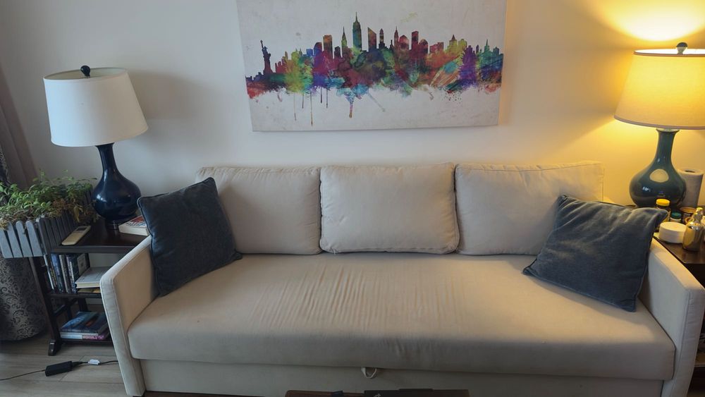 Разтегателен диван за всекидневна