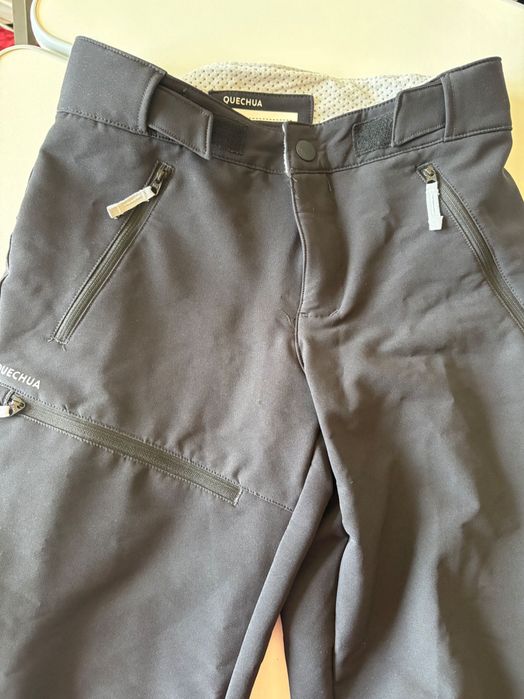 Pantaloni de iarna, 12-13 ani.