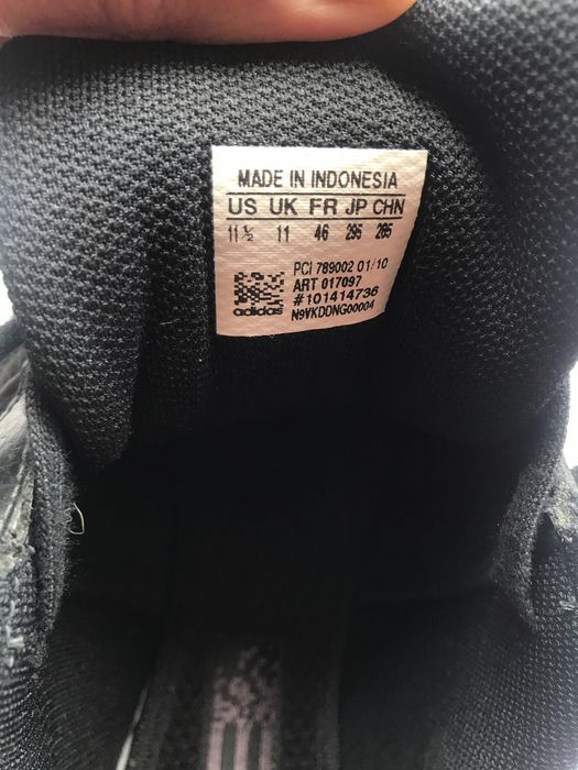 Продам кроссовки  аdidas