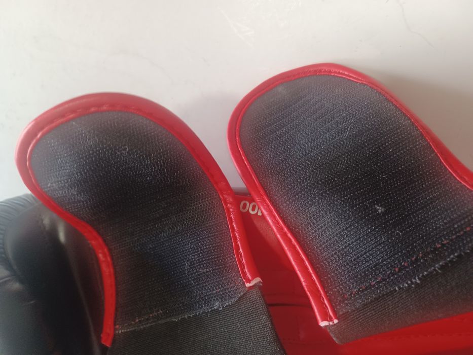 Боксови ръкавици adidas hybrid 100  10oz